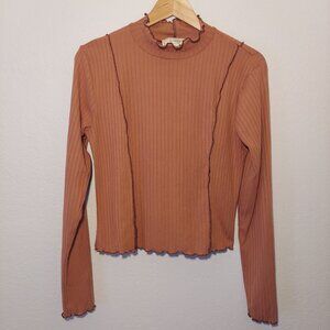No Comment Junior's Ribbed Lettuce-Edge Mockneck Long Sleeve Top Size L